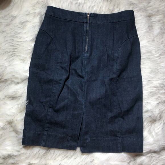 J. Crew dark blue denim chambray "the pencil skirt" size 2 Jcrew - Picture 5 of 8